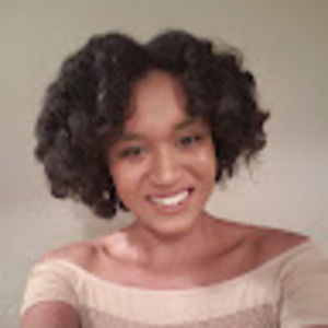 Meet your Posher, Janelle